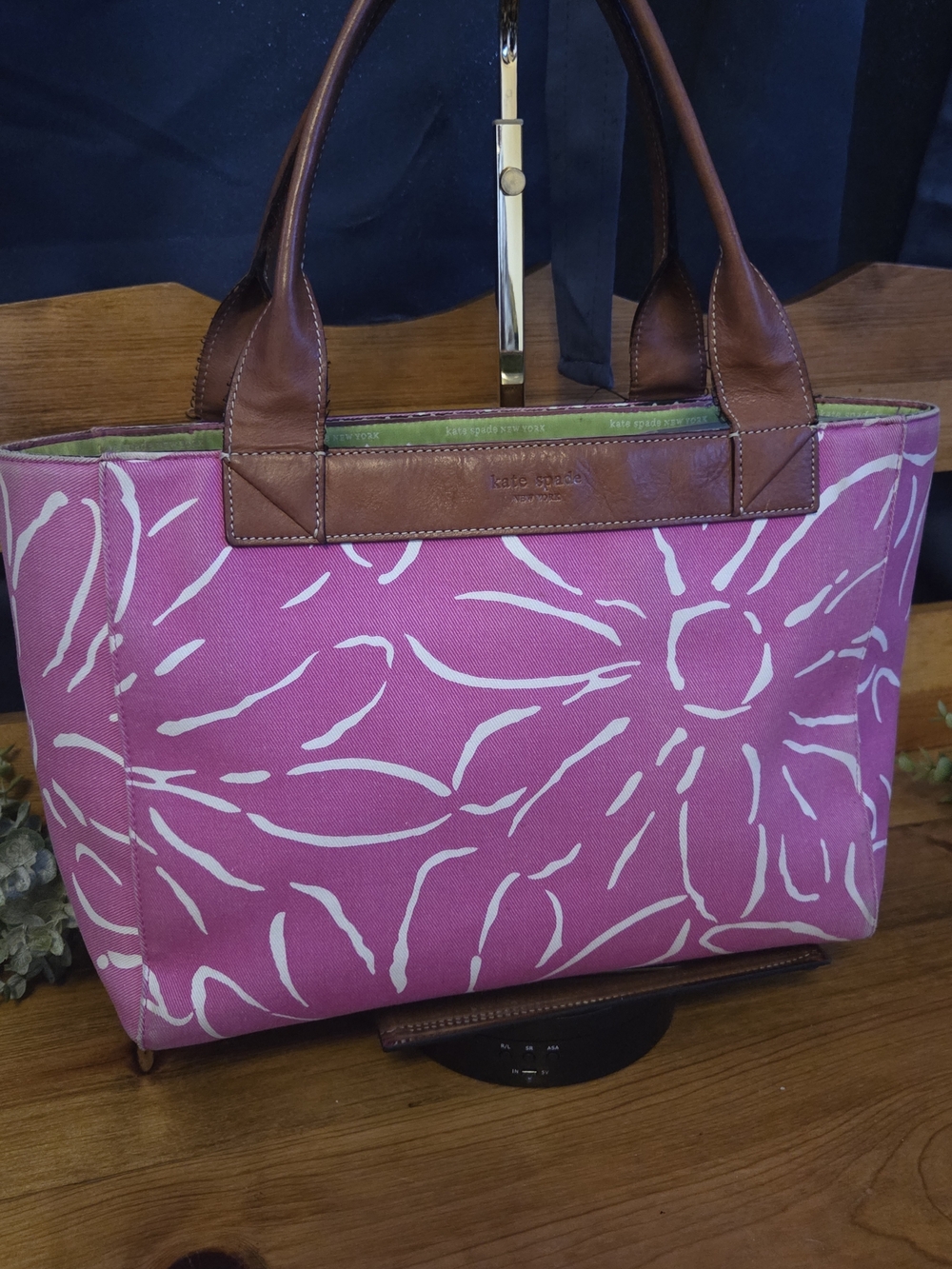 Kate Spade Pink Floral Statement Tote | Leather Handles Preppy Chic Classic - Picture 4 of 16
